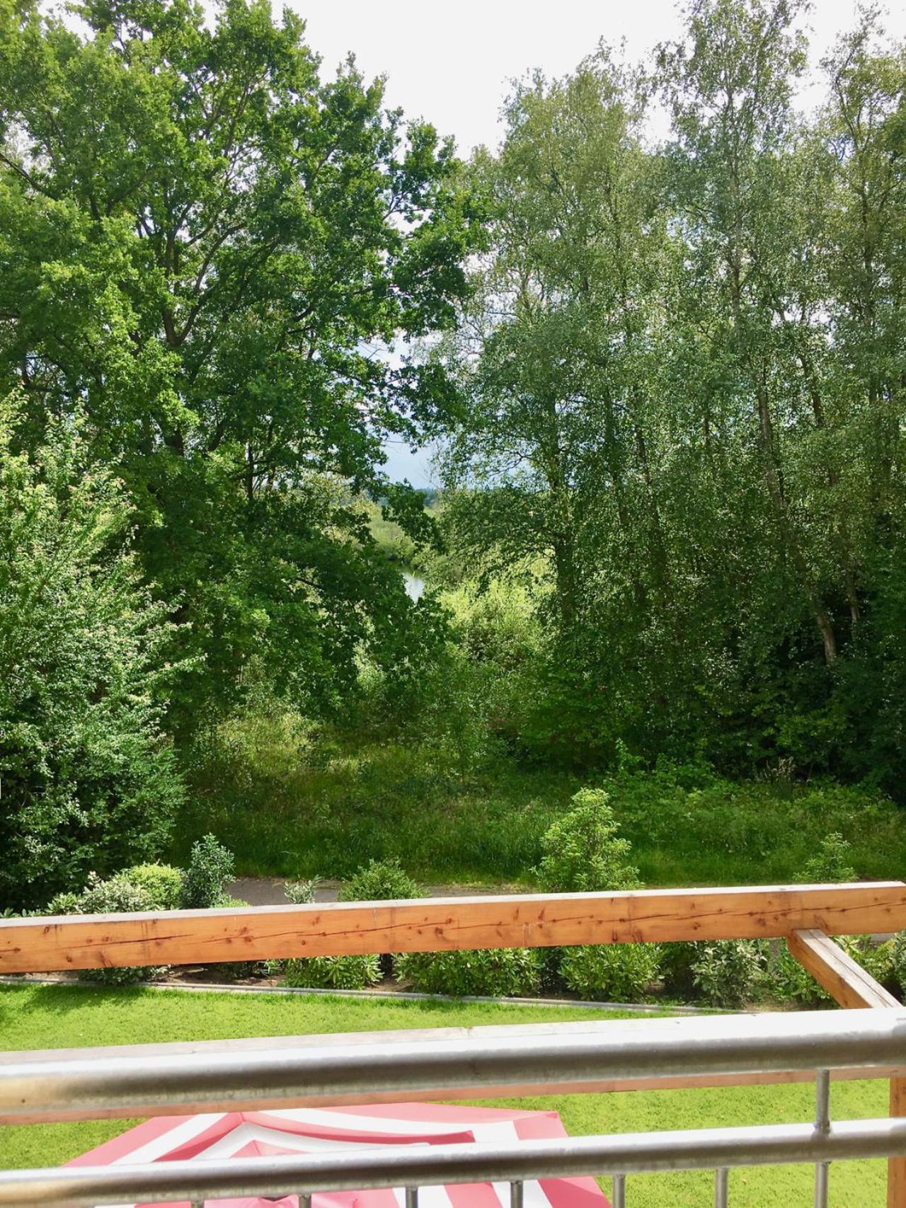 Moorblick! Grosse Dachwohnung Mit Kamin Und Sauna Leck Εξωτερικό φωτογραφία